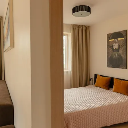 Sveciu Namas 9 דירה