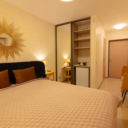 Apartment Sveciu Namai 9