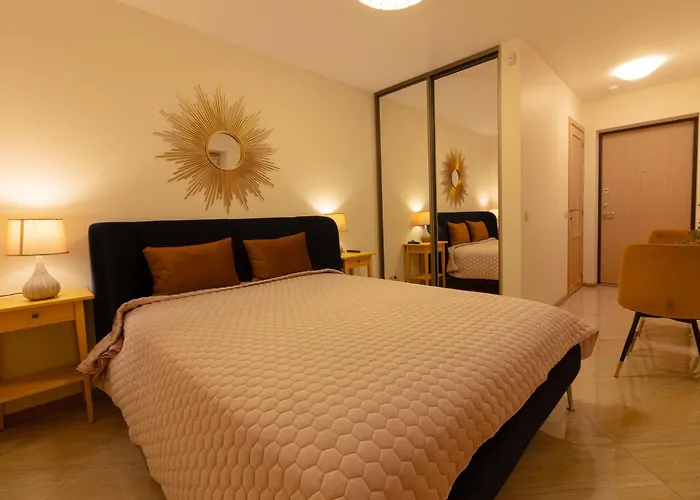 Sveciu Namas 9 * פלאנגה